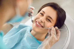 How Do You Clean Your Teeth Under Veneers check How Do You Clean Your Teeth Under Veneers check